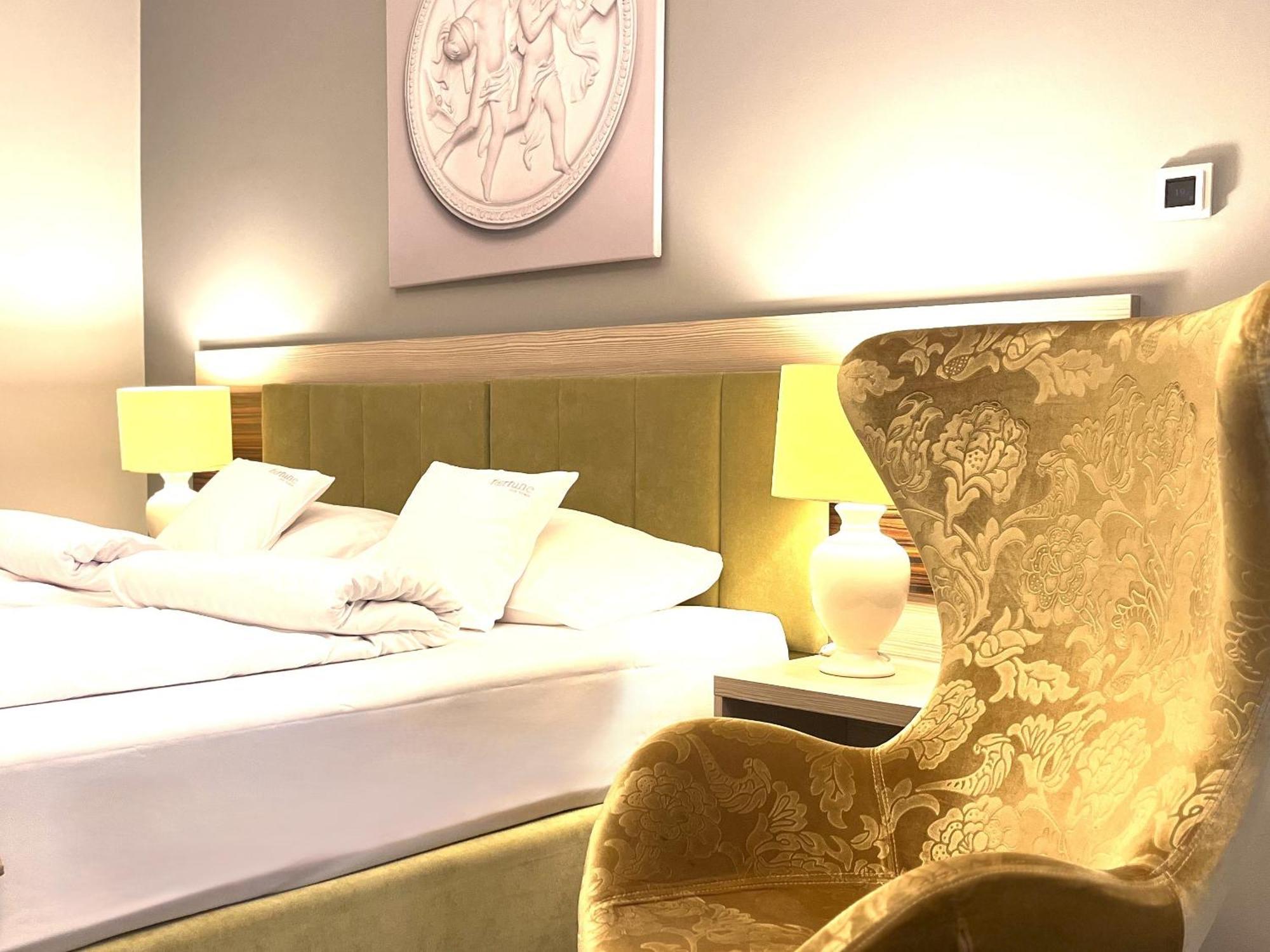 Fortune Old Town Boutique Hotel Poznan Luaran gambar