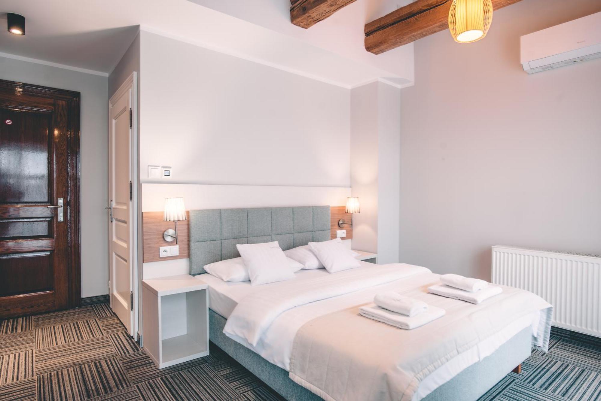 Fortune Old Town Boutique Hotel Poznan Luaran gambar